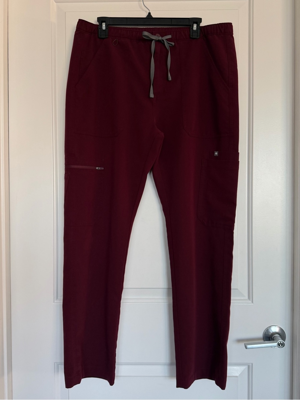Figs Mens Cairo Cargo Scrub Pant Burgundy Large
